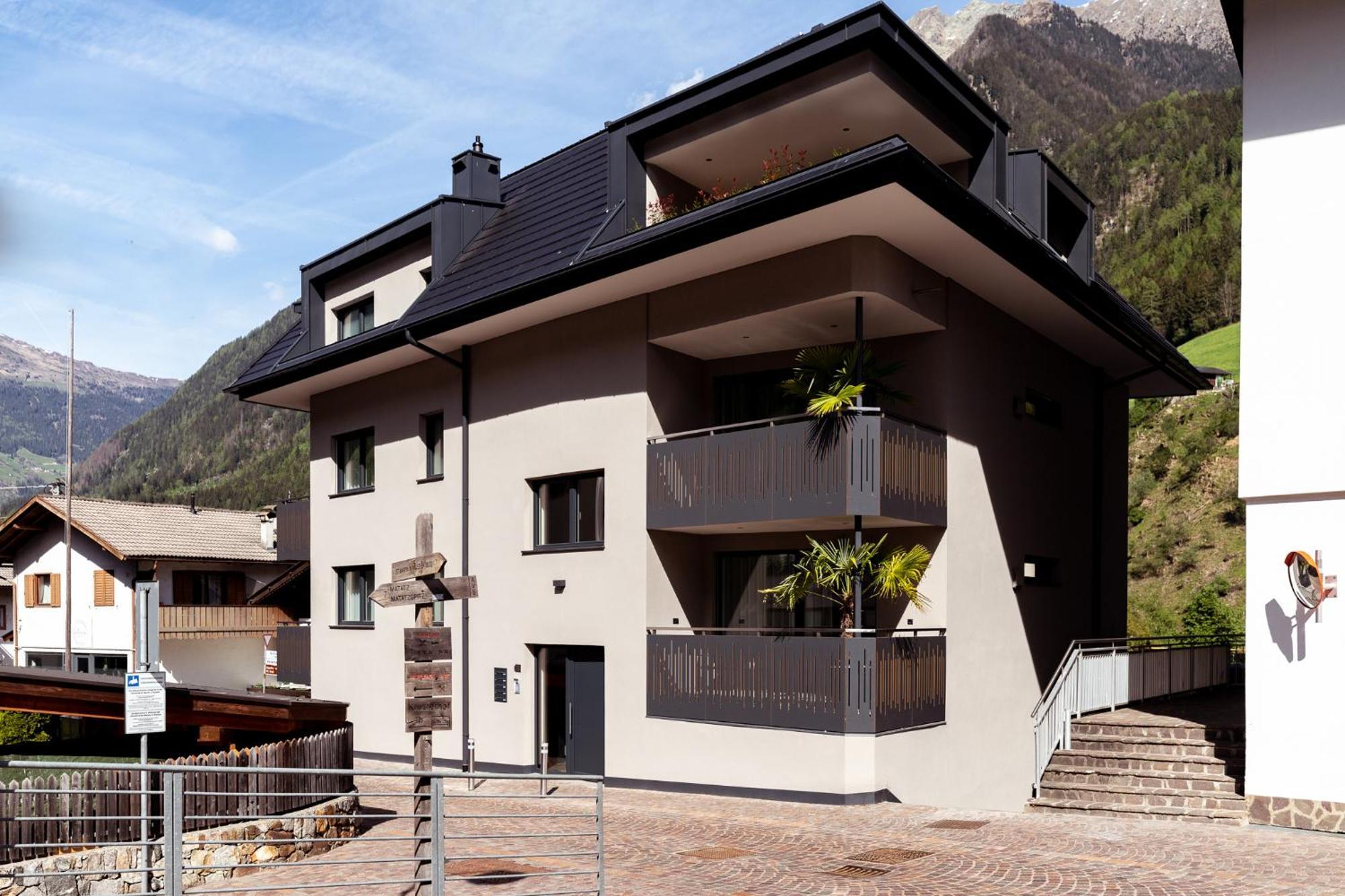 Ramoser Living Apartments San Martino in Passiria Exterior foto